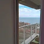 Sea View ゴールデンサンド