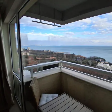 Sea View Apartament *